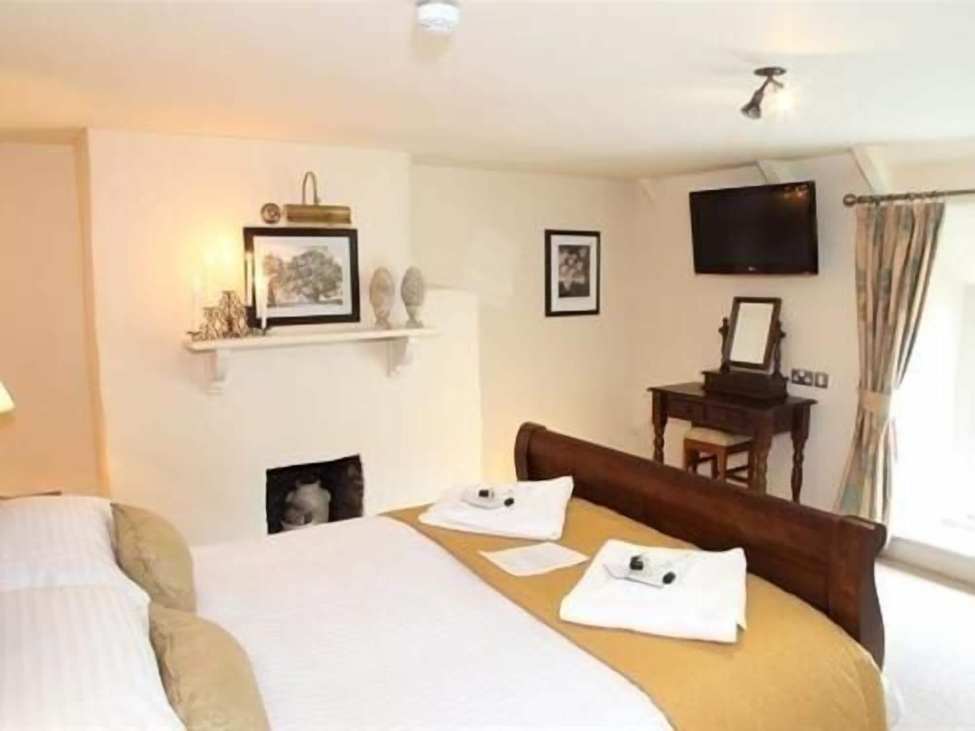 The George Inn Hatherleigh Eksteriør bilde